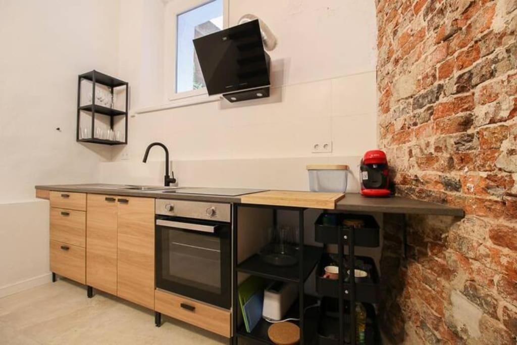 Vivienda En El Centro De Santanderアパートメント エクステリア 写真