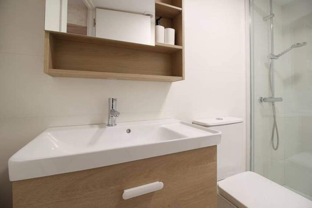 Vivienda En El Centro De Santanderアパートメント エクステリア 写真